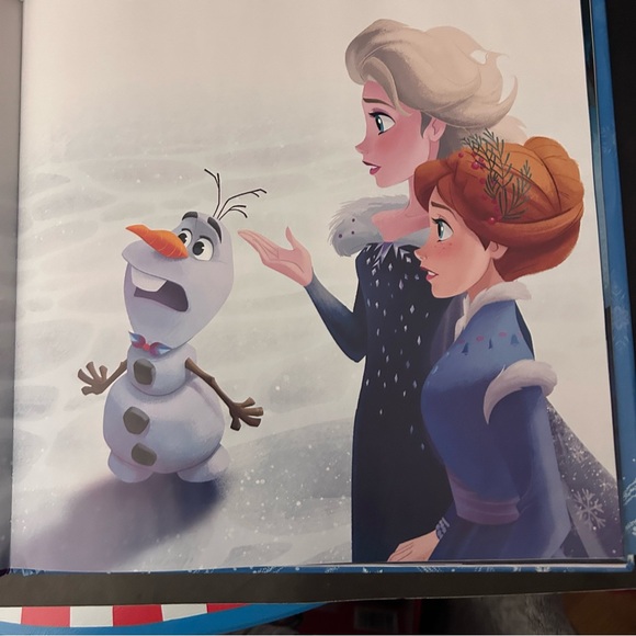 Disney Olaf’s FROZEN ADVENTURE (book & ornament) - Picture 6 of 7